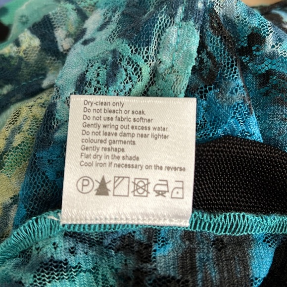 Adore long vest - Picture 7 of 7